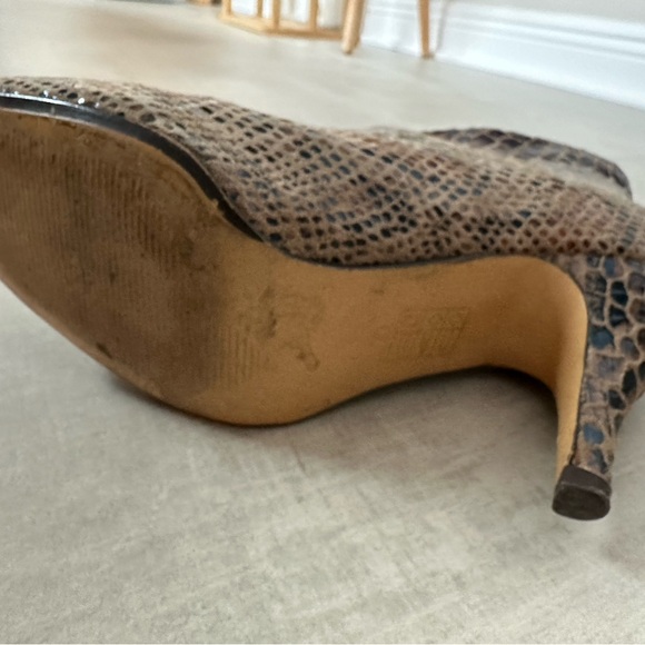 Snakeskin booties - Picture 3 of 6